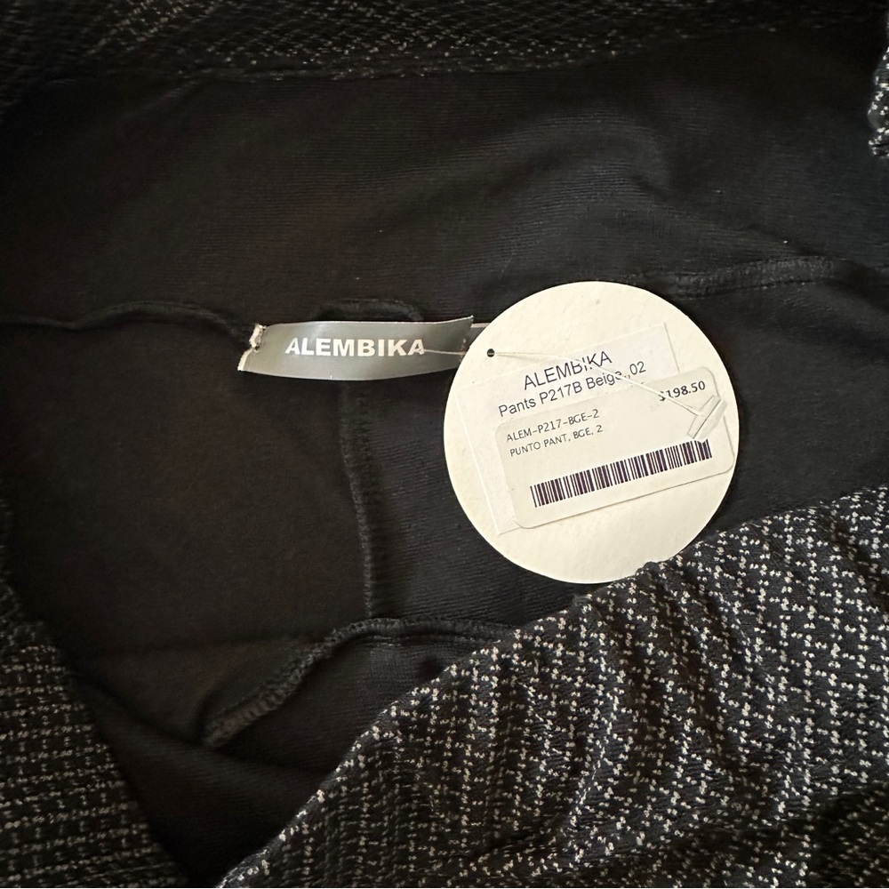 Alembika Comfortable and classy pants NWT - filled with your modern style! - Picture 4 of 6